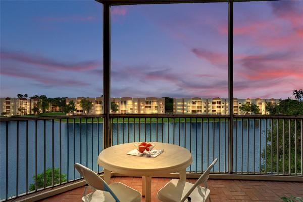 Granville At Kings Point, 7889 Granville Dr #406, Fort Lauderdale, Florida 33321, image 1