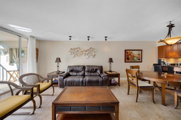 Palm-Aire Country Club 6, 3621 Oaks Clubhouse Dr #206, Pompano Beach, Florida 33069, image 1