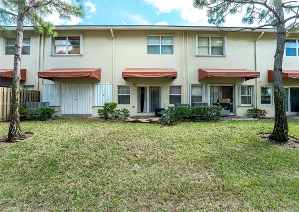 Carriage Homes At Bentley Park, 2943 NW 33rd Way, Lauderdale Lakes, Florida 33311, image 2