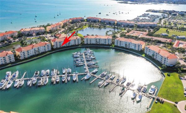 Harbour Isle West, 13 Harbour Isle Dr W #105, Fort Pierce, Florida 34949, image 1