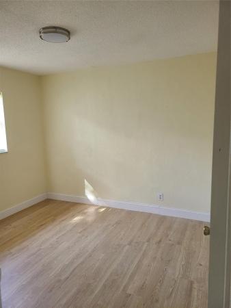 South Middle River, 25 NW 11th St, Fort Lauderdale, Florida 33311, image 2
