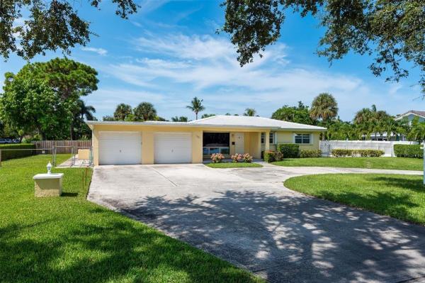 Hillsboro Isles, 2021 NE 24th St, Lighthouse Point, Florida 33064, image 1