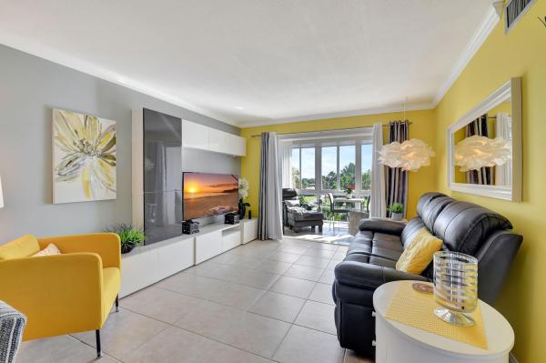 Village Royale Greenridge, 2300 NE 1st Ln #409, Boynton Beach, Florida 33435, image 1