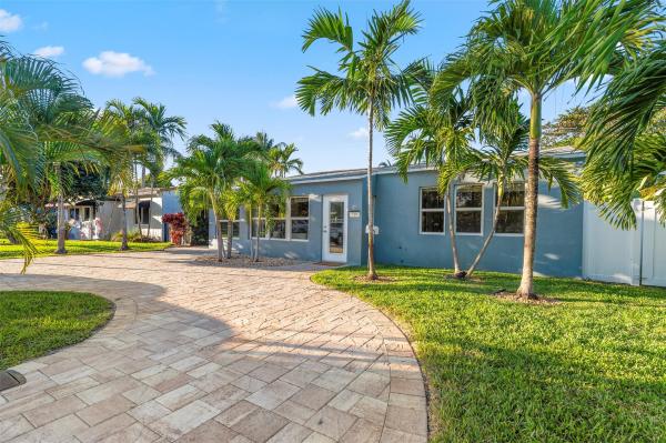 Pinehurst, 719 SW 20th St, Fort Lauderdale, Florida 33315, image 1