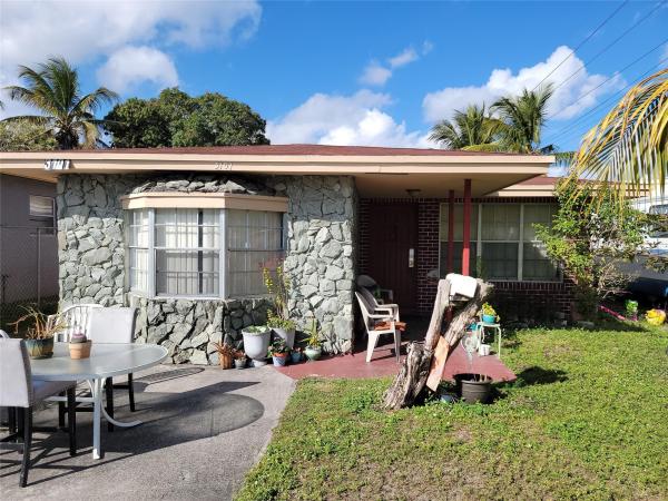 Breezyway Manor, 3101 SW 12th Pl, Fort Lauderdale, Florida 33312, image 1