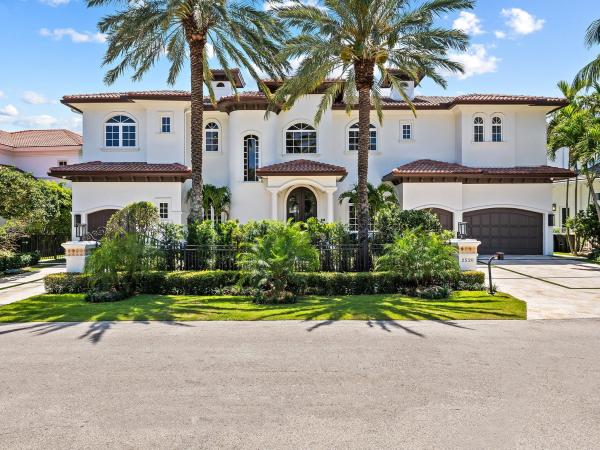 Lighthouse Point Residential, 2520 NE 31st Ct, Lighthouse Point, Florida 33064, image 1