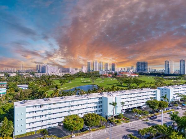 Fairways North, 700 NE 14th Ave #211, Hallandale Beach, Florida 33009, image 1