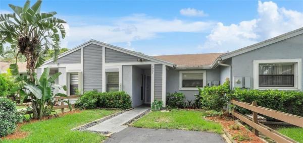 Heftler Townhouses At Red Bridge, 7907 NW 41st Ct #7907, Sunrise, Florida 33351, image 1