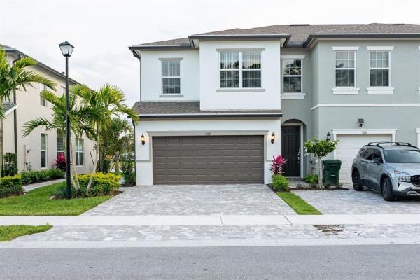 Ranchette Square, 6120 Rancho Ln, West Palm Beach, Florida 33415, image 1