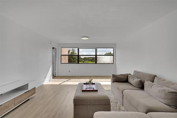 Sunrise Lakes 4, 2606 NW 104th Ave #303, Sunrise, Florida 33322, image 1