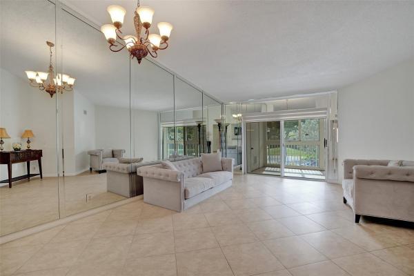 Devon, 7259 S Devon Dr #215, Tamarac, Florida 33321, image 1