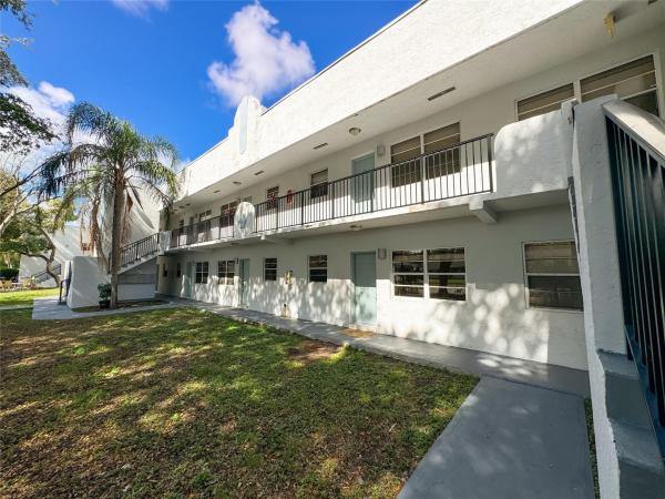 Madison, 1925 Madison St #4, Hollywood, Florida 33020, image 1