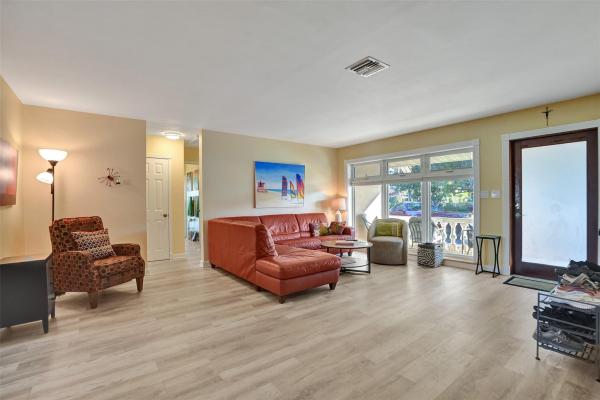 Palm Ridge, 2585 SE 3rd St, Pompano Beach, Florida 33062, image 3