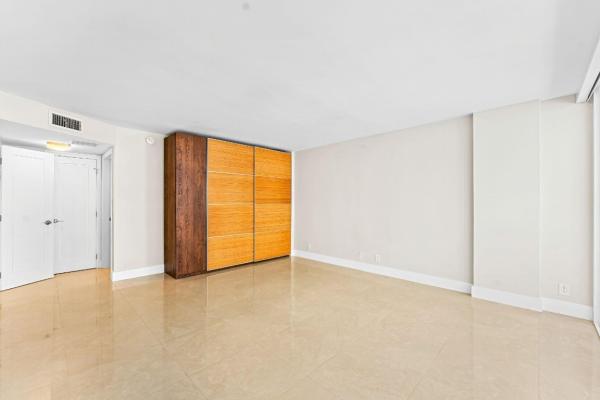 Cloister Beach Towers, 1200 S Ocean Blvd #8D, Boca Raton, Florida 33432, image 1