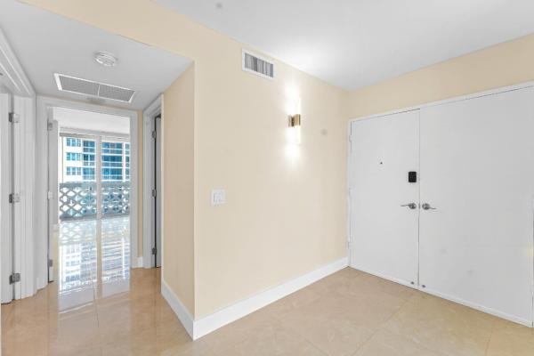 Cloister Beach Towers, 1200 S Ocean Blvd #8D, Boca Raton, Florida 33432, image 3