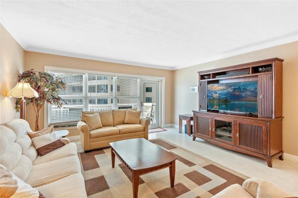 Regency Tower, 3850 Galt Ocean Dr #904, Fort Lauderdale, Florida 33308, image 1
