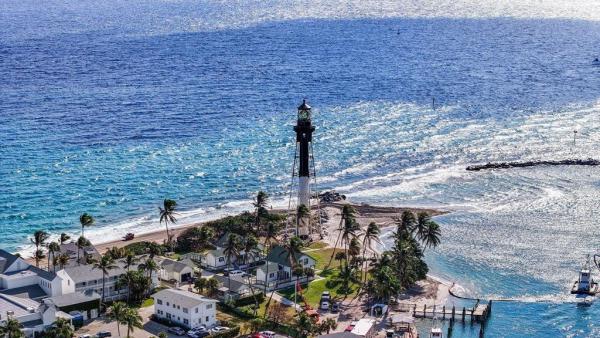 Lighthouse Bay, 2755 NE 28th Ave #A3, Lighthouse Point, Florida 33064, image 3