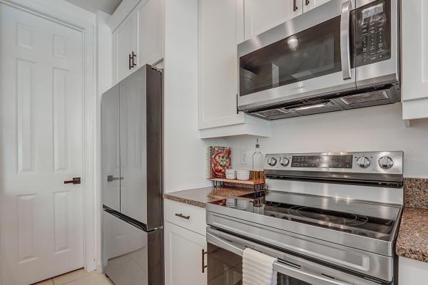 Harbour Oaks, 2506 Gardens Pkwy, Palm Beach Gardens, Florida 33410, image 2