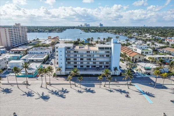 Mainsail, 300 Oregon St #201, Hollywood, Florida 33019, image 1