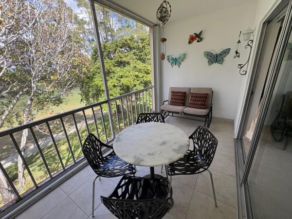 Oriole Golf & Tennis Club 2, 1055 Country Club Dr #404, Margate, Florida 33063, image 1
