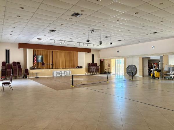Oriole Golf & Tennis Club 2, 1055 Country Club Dr #404, Margate, Florida 33063, image 3