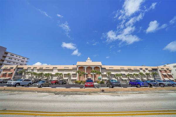 Paradise Harbour, 300 Golden Isles Dr #206, Hallandale Beach, Florida 33009, image 1