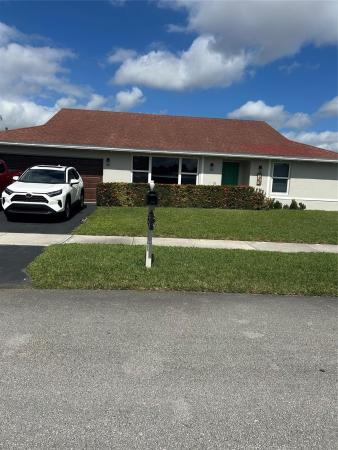 Springs Gateway, 7645 NW 22nd St, Margate, Florida 33063, image 1