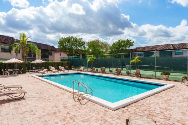 Fairview At Pembroke Pointe, 1040 NW 106th Ter #203, Pembroke Pines, Florida 33026, image 1