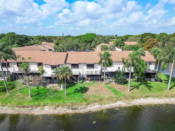 Golden Raintree 5, 4381 Carambola Cir N, Coconut Creek, Florida 33066, image 2