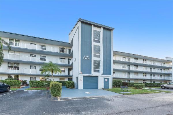 Palm Springs 2, 7640 NW 18th St #205, Margate, Florida 33063, image 1