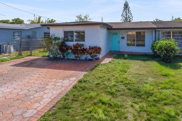 Broadview Country Club Estates, 6520 SW 18th Ct, North Lauderdale, Florida 33068, image 1