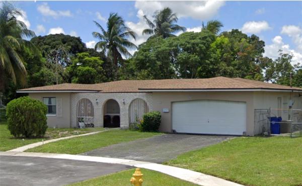 East Gate Estates, 3496 NW 27th St, Lauderdale Lakes, Florida 33311, image 1