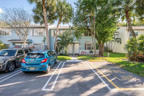 Lakebridge Townhomes, 79 SW 3rd St, Pompano Beach, Florida 33060, image 1
