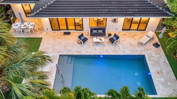 Harbour Heights, 2205 Manatee Dr, Fort Lauderdale, Florida 33316, image 1