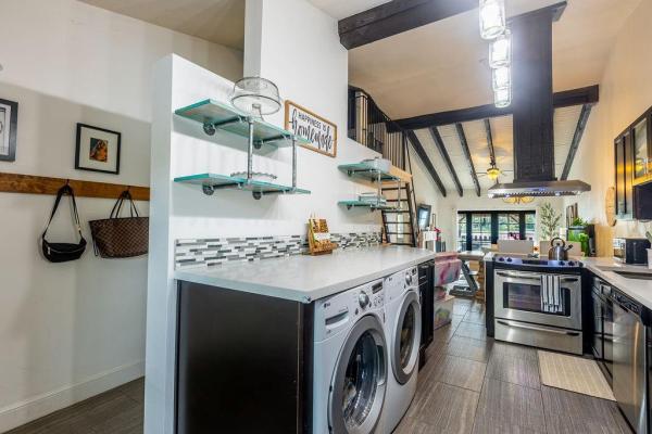 Cedarwoods At Pembroke Lakes, 2260 Buttonwood Ave, Pembroke Pines, Florida 33026, image 1