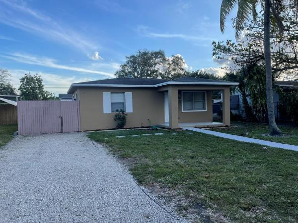 Hollywood Park, 2538 Harding St, Hollywood, Florida 33020, image 1