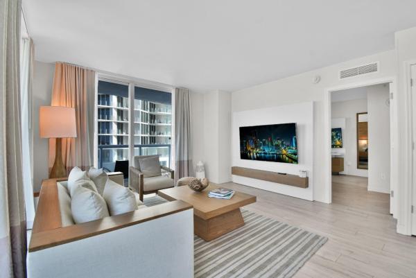 The Q Club Resort & Residences, 505 N Fort Lauderdale Beach Blvd #702, Fort Lauderdale, Florida 33304, image 1