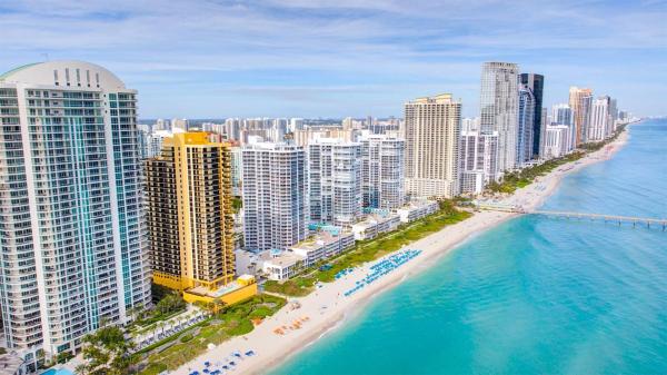 Sayan, 16275 SE Collins Ave #1802, Sunny Isles Beach, Florida 33160, image 1