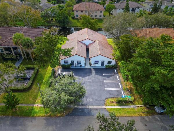 Castlewood, 11520 NW 37th St, Coral Springs, Florida 33065, image 1