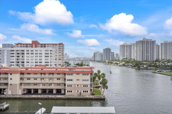 Avant Garde, 2017 S Ocean Dr #710, Hallandale Beach, Florida 33009, image 1