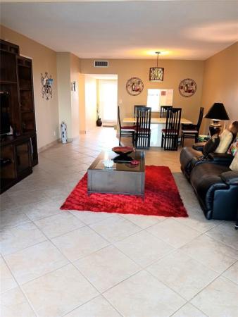 Oriole Golf & Tennis Club 2, 1030 Country Club Dr #102, Margate, Florida 33063, image 1