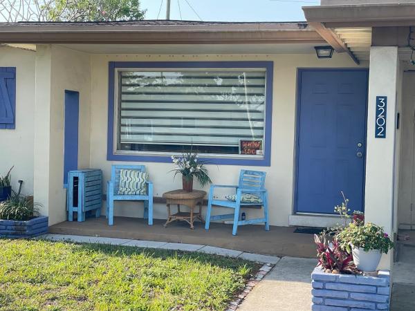 Park Road Manor, 3202 Taft St, Hollywood, Florida 33021, image 1