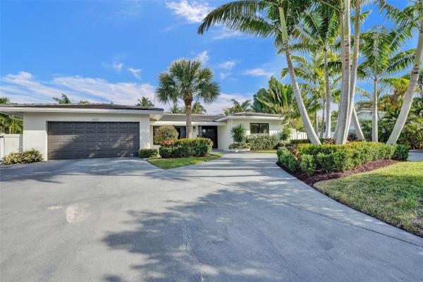 Pompano Waterway Estates, 2601 NE 53rd St, Lighthouse Point, Florida 33064, image 1
