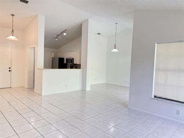 3376 Jog Park Dr, Greenacres, Florida 33467, image 2