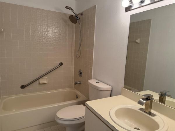 3376 Jog Park Dr, Greenacres, Florida 33467, image 3