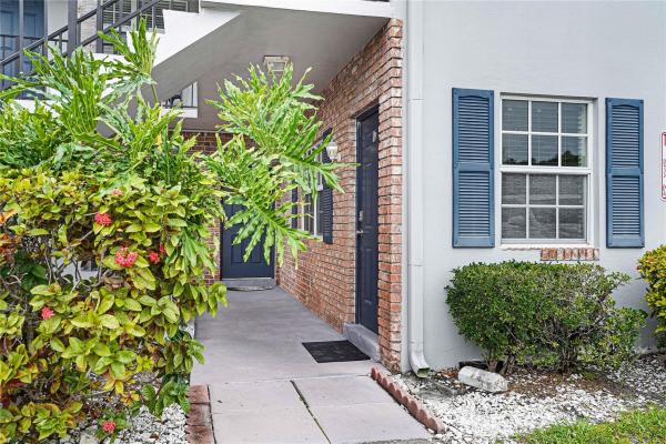 Park Ridge North, 2701 Middle River Dr #10, Fort Lauderdale, Florida 33306, image 1