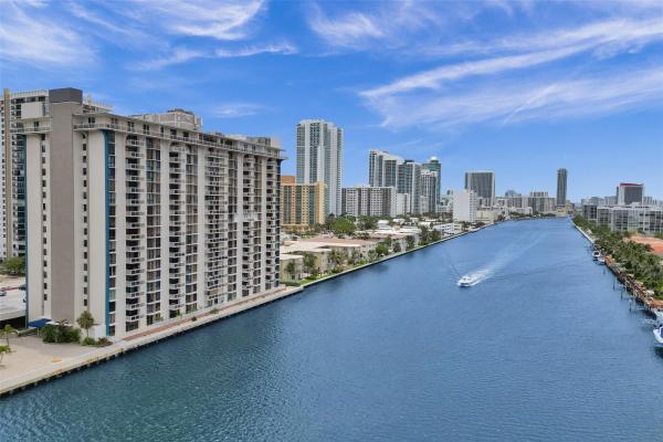 Allington Towers South, 1600 S Ocean Dr #9D, Hollywood, Florida 33019, image 1