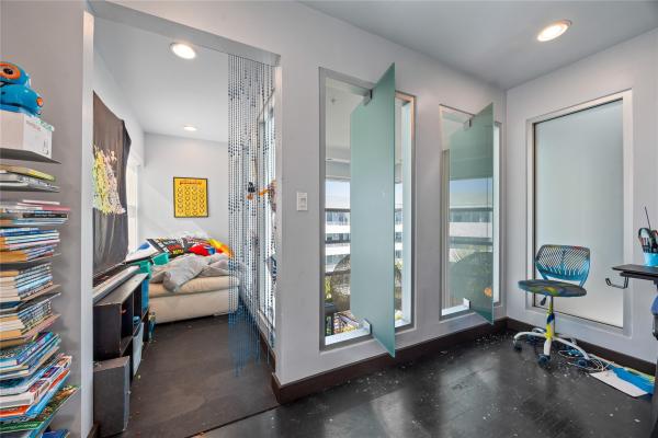 Vilasol, 7744 Collins Ave #20, Miami Beach, Florida 33141, image 2