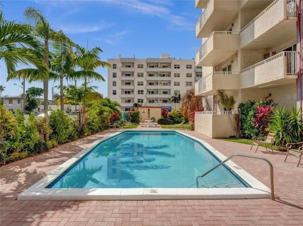 Leisure Beach, 200 S Birch Rd #101, Fort Lauderdale, Florida 33316, image 1