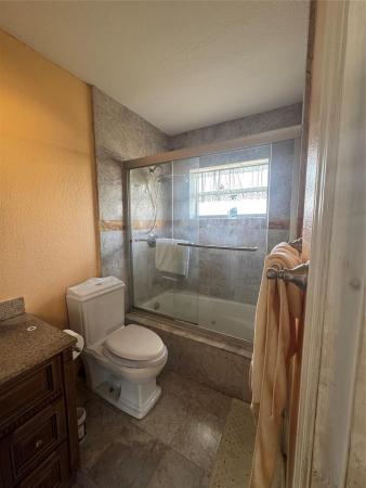 Kahlua Gardens, 5121 W Oakland Park Blvd #301, Lauderdale Lakes, Florida 33313, image 1